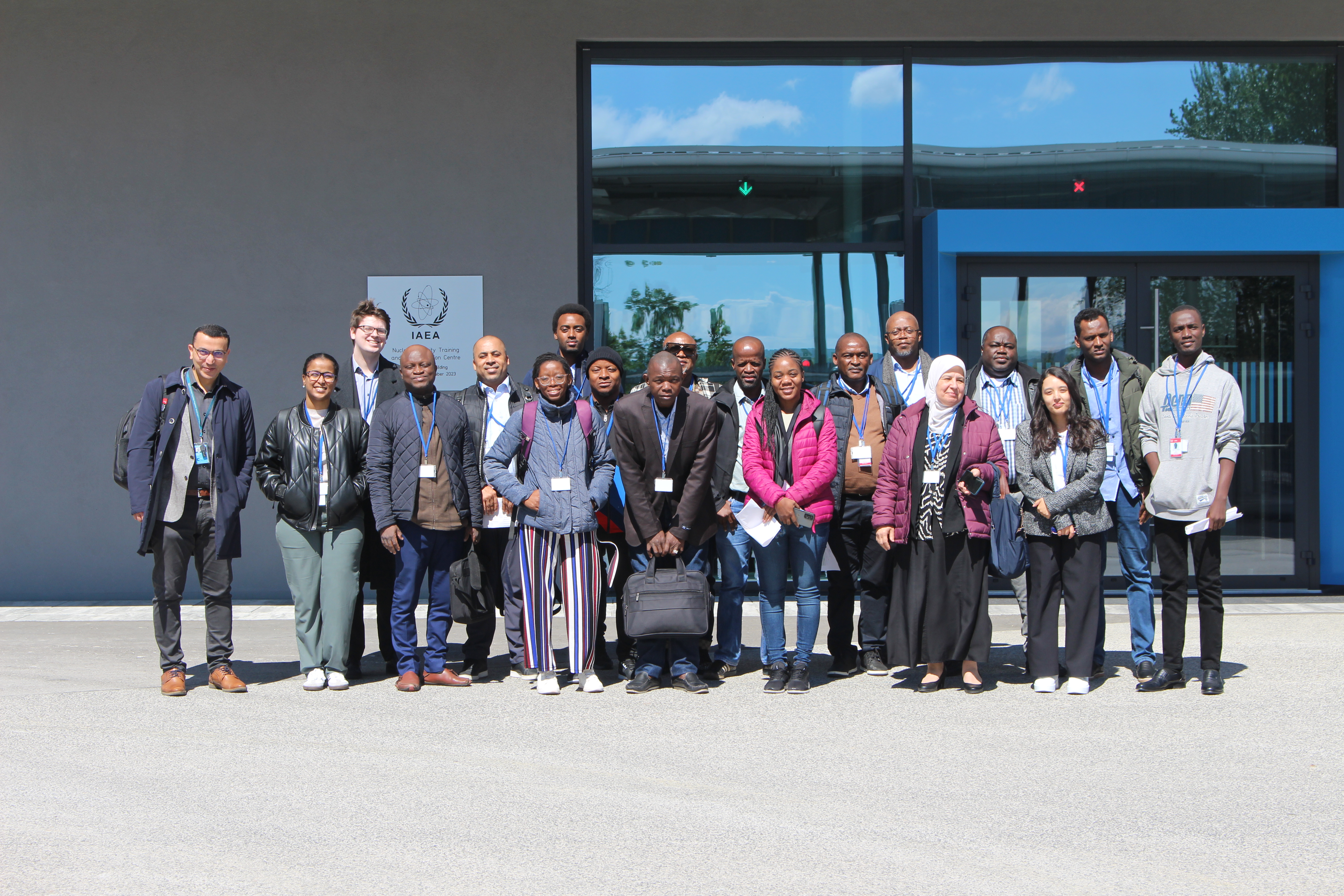 Workshop participants during their visit to IAEA Nuclear Applications Laboratories in Seibersdorf.